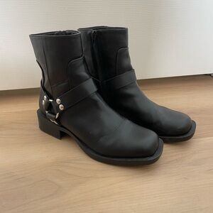 Coconuts by Matisse Combat Boots